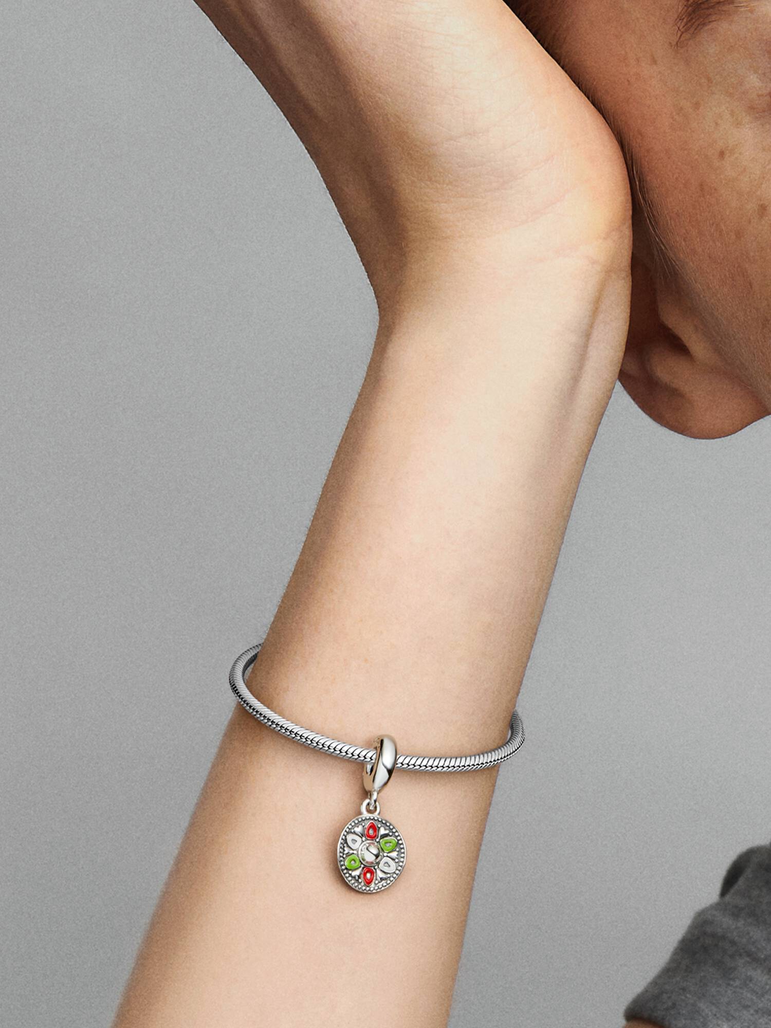 Charm colgante Sombrero Pandora Plata Esterlina