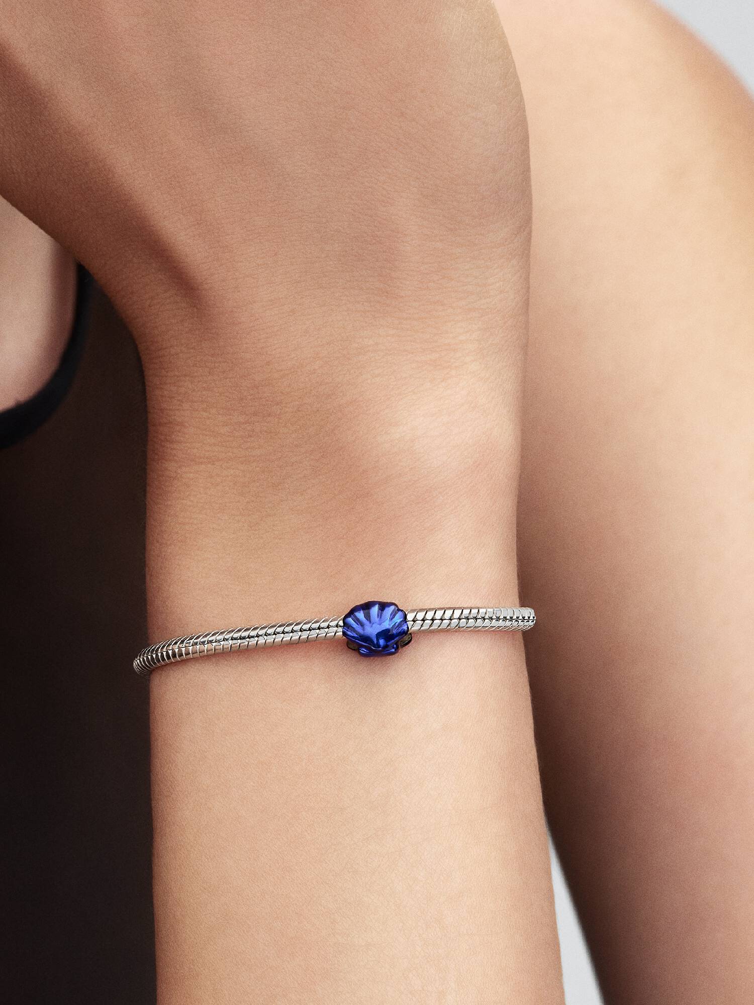 Mini charm Concha azul