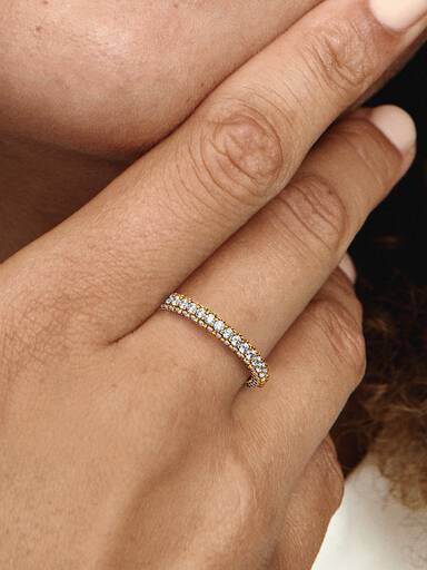 Anillo Hilera de pavé Pandora Timeless
