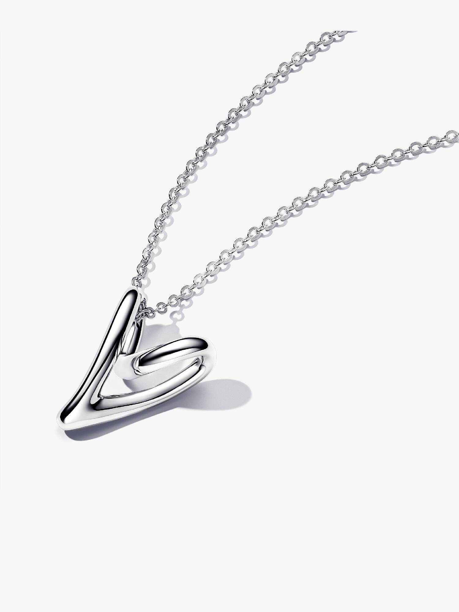 Collar con colgante corazón con forma orgánica
