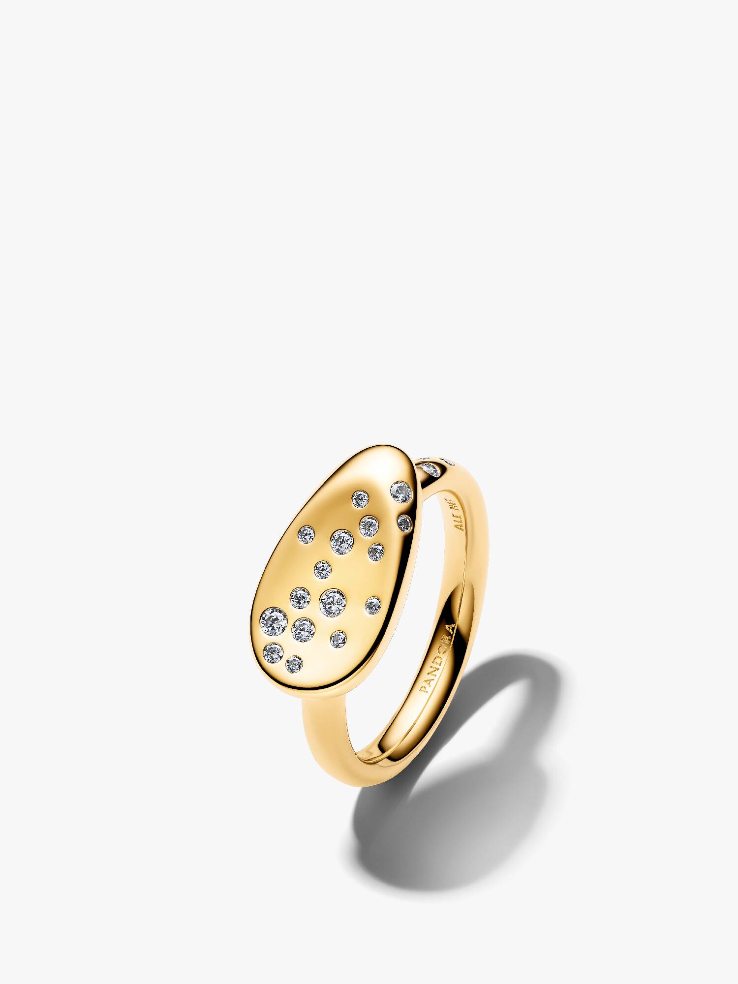 Anillo Sello Ovalado Pequeño con Piedras Engastadas