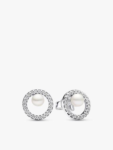 Set de joyas con perlas cultivadas en agua dulce tratadas y pavé