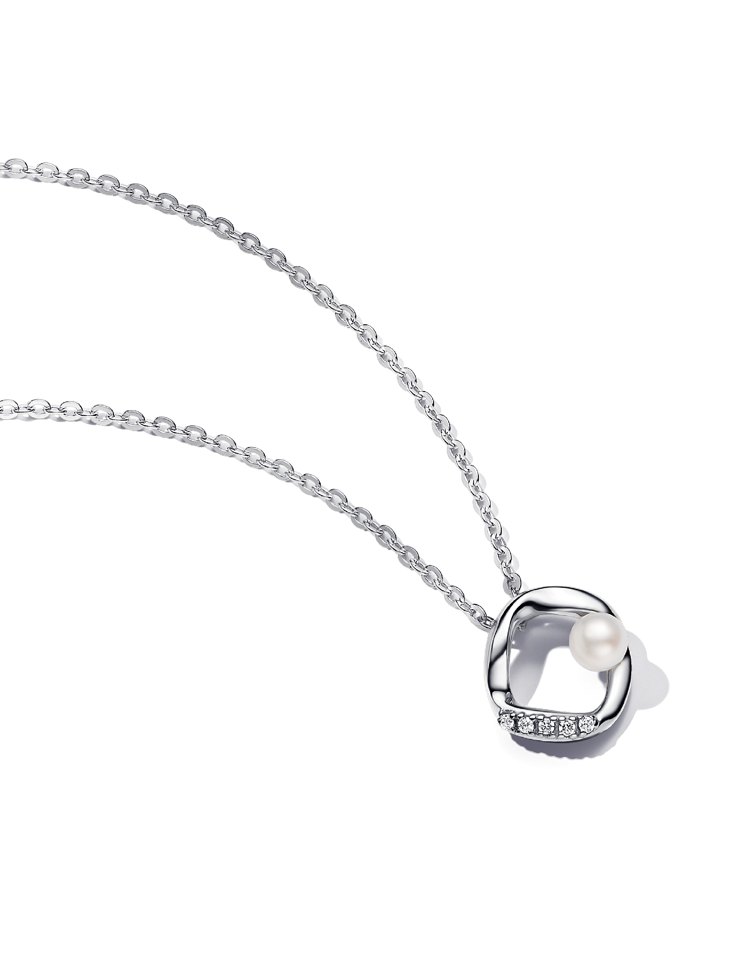 Collar Collier Círculo en pavé con forma orgánica y perlas cultivadas de agua dulce tratada