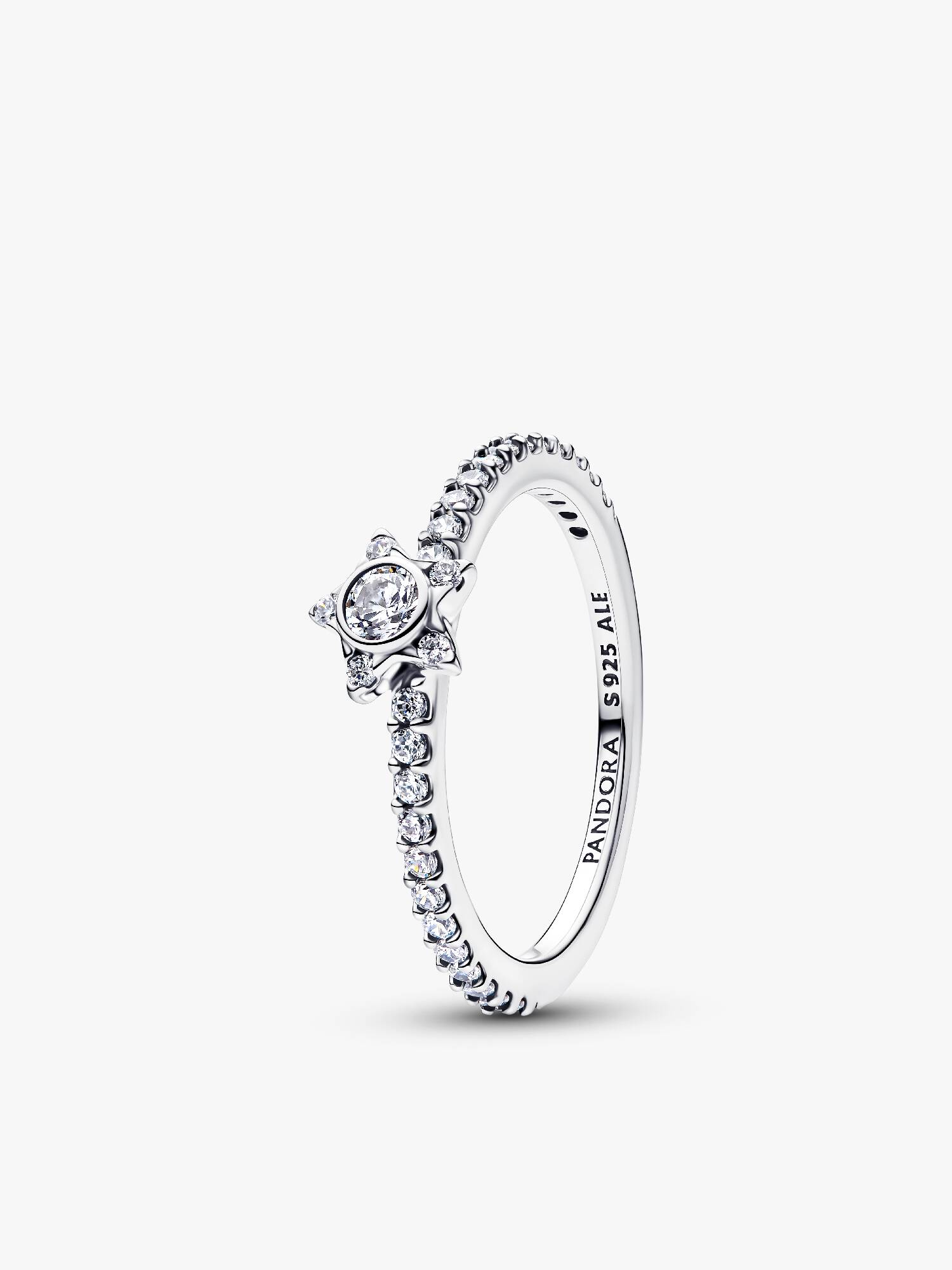 Anillo Estrella en pavé reluciente