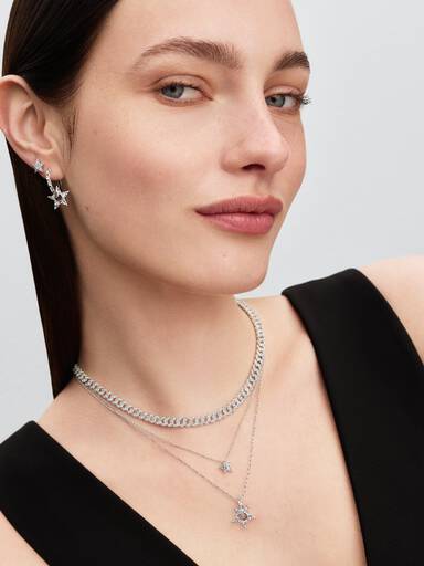 Aretes de aro Estrella Calada Resplandeciente
