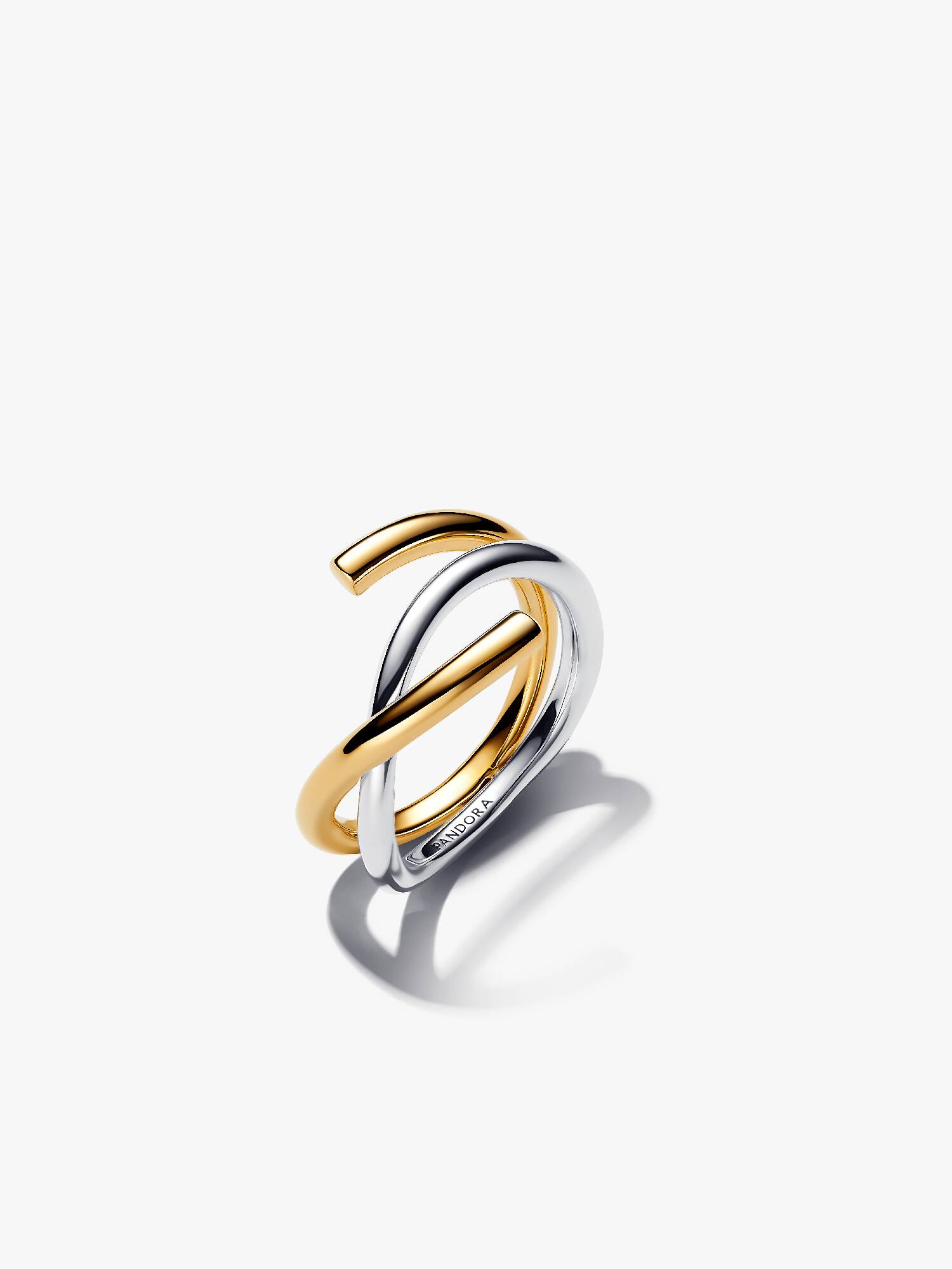 Anillo doble de dos tonos con forma orgánica