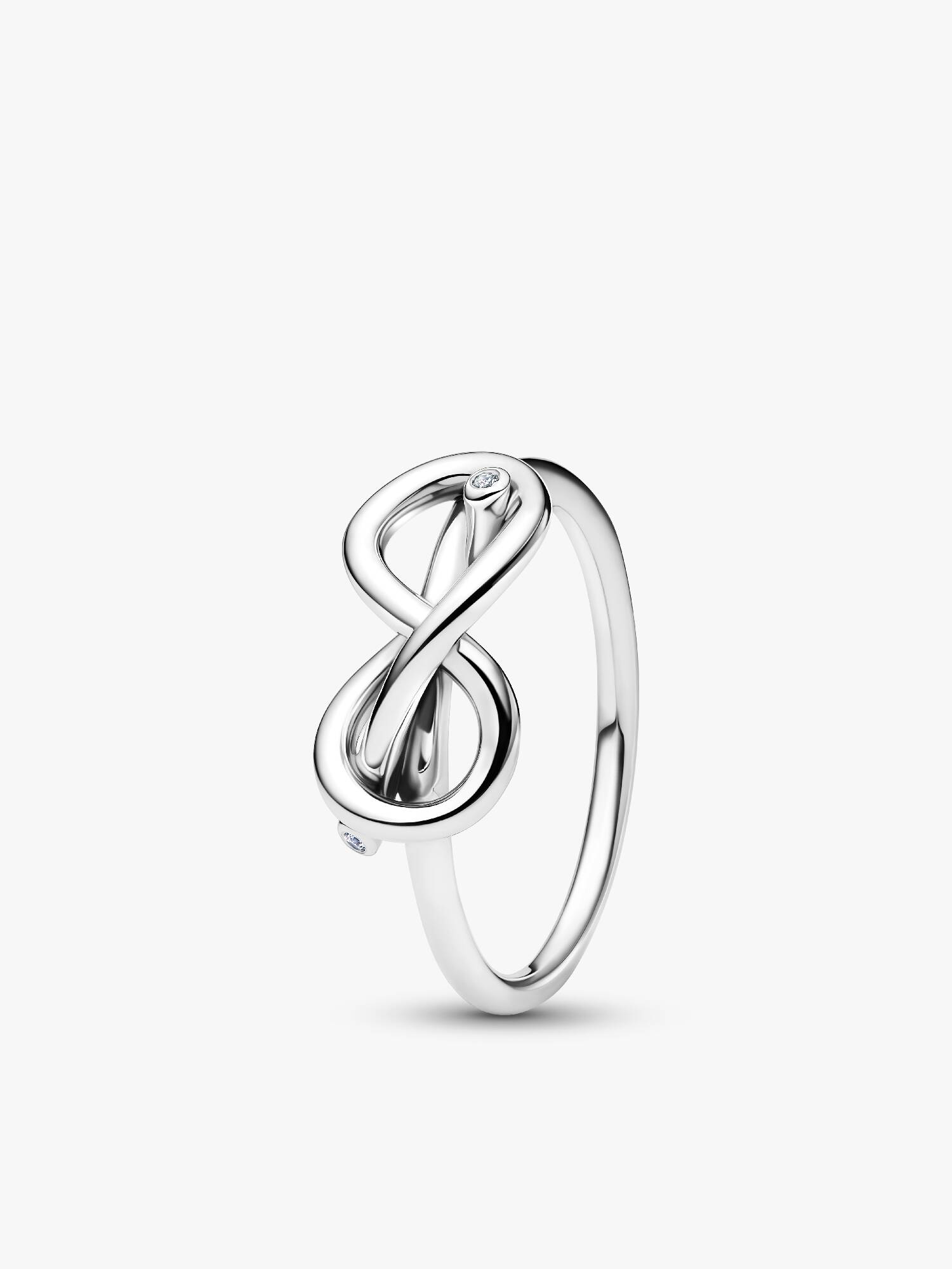 Anillo Nudo Infinito Plateado