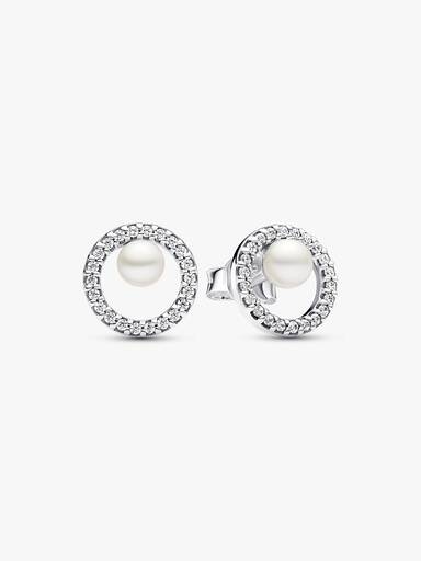 Aretes de botón Perla Cultivada de Agua Dulce Tratada y Halo Pavé