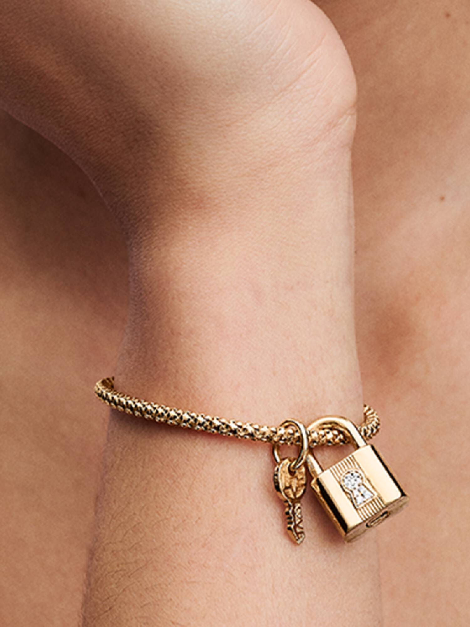 Charm colgante Candado y llave