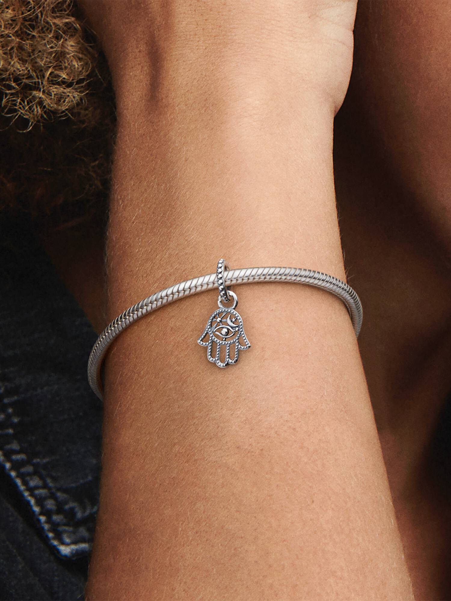 Charm colgante Mano Hamsa protectora