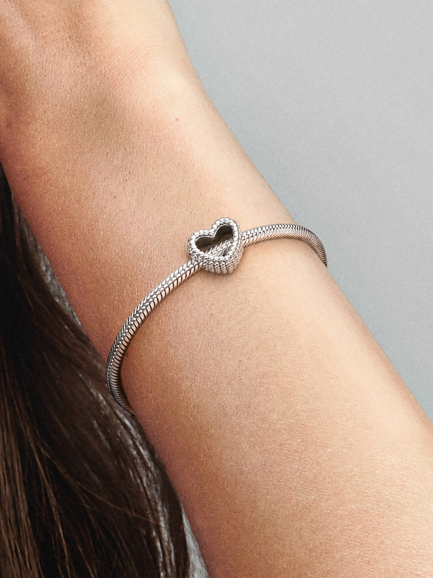 Charm corazón abierto con cuentas