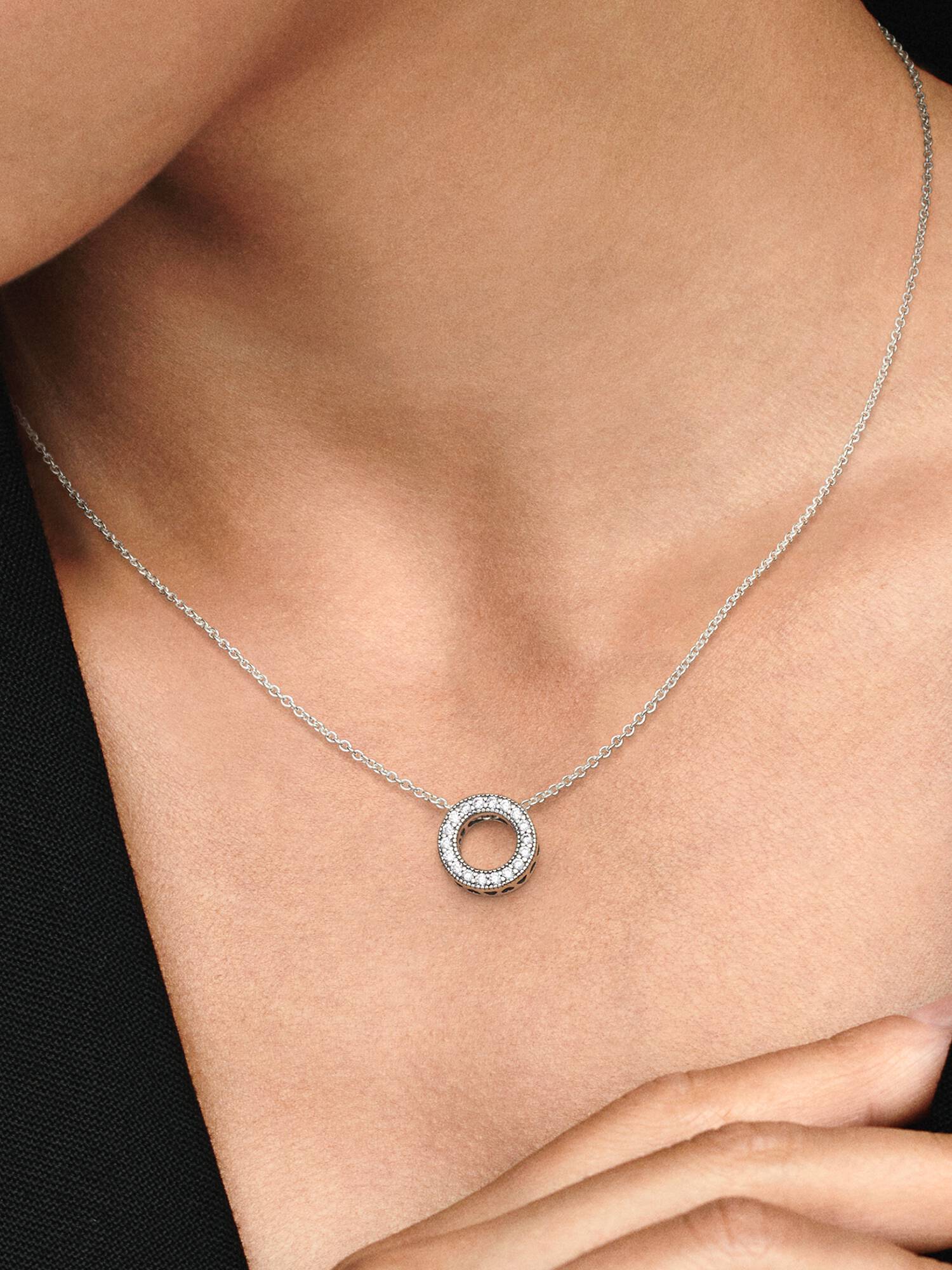 Collar collier círculo de pavé