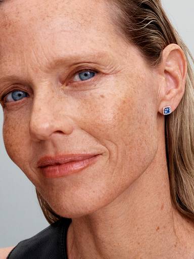 Aretes de botón Halo Cuadrado Azul Brillante