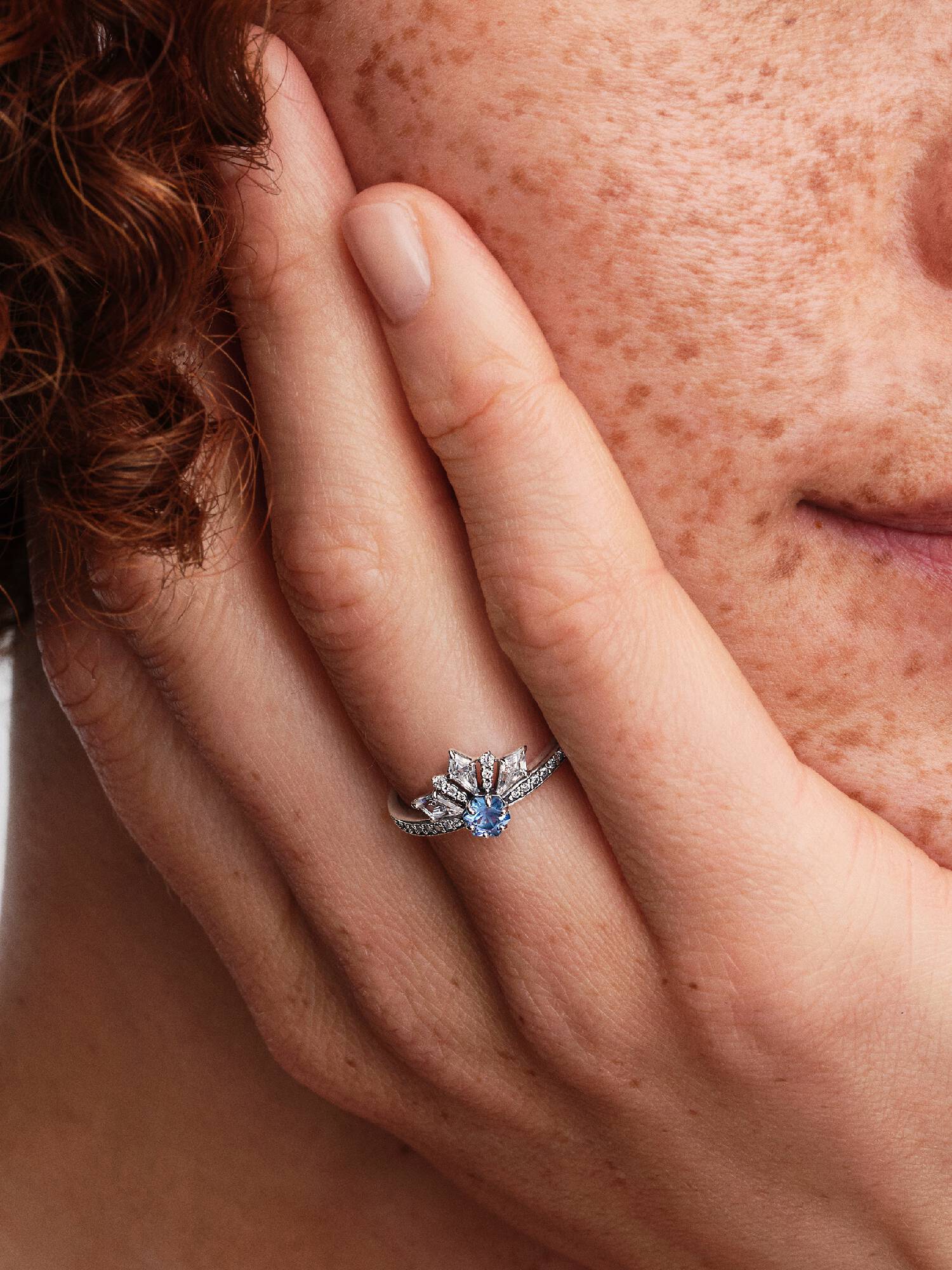 Anillo Tiara de la Reina Elsa de Frozen de Disney