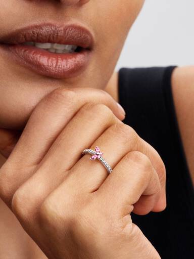 Anillo Mariposa resplandeciente