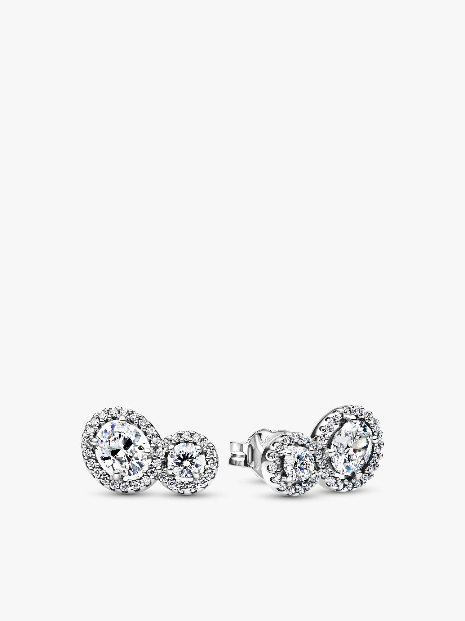 Aretes de Botón Halo y Abrazo