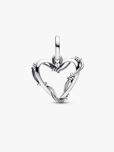 Charm Medallón Corazón de alambre