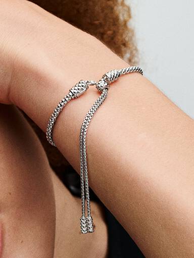 Brazalete Deslizante Cadena con Tachuelas