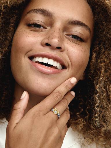 Anillo Corazón deslizante en dos donos radiante