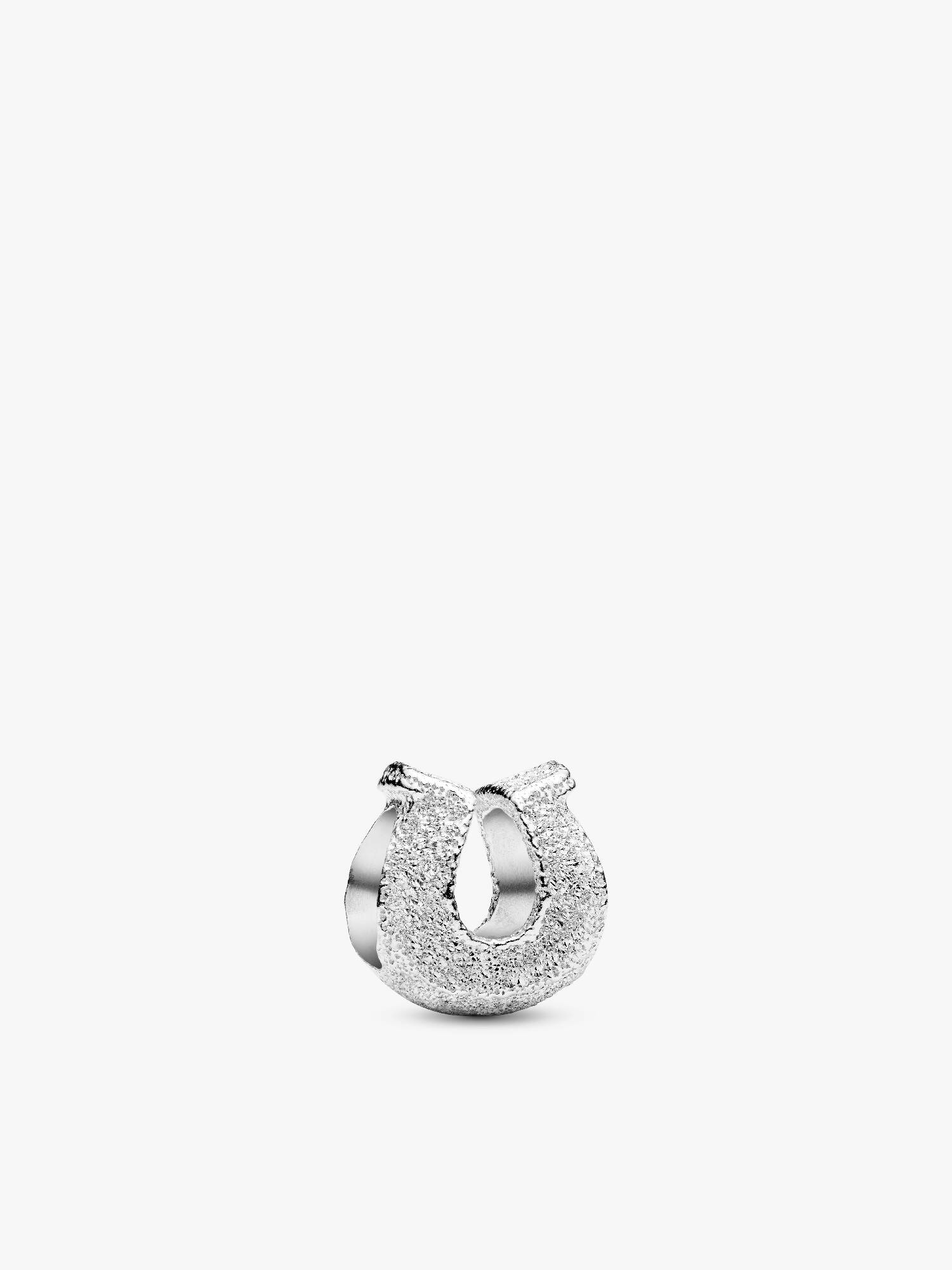 Mini Charm Herradura con textura
