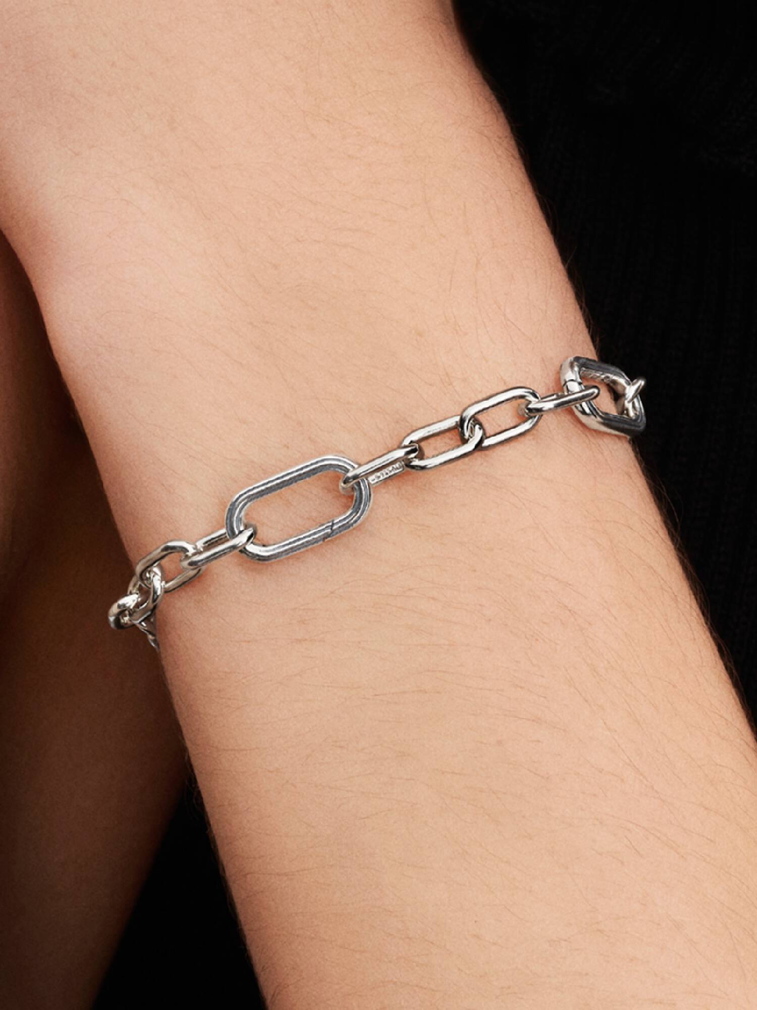 Brazalete de cadena de eslabones pequeños