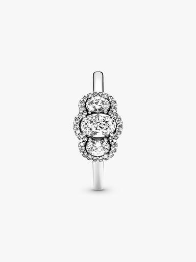 Anillo clásico Tres piedras