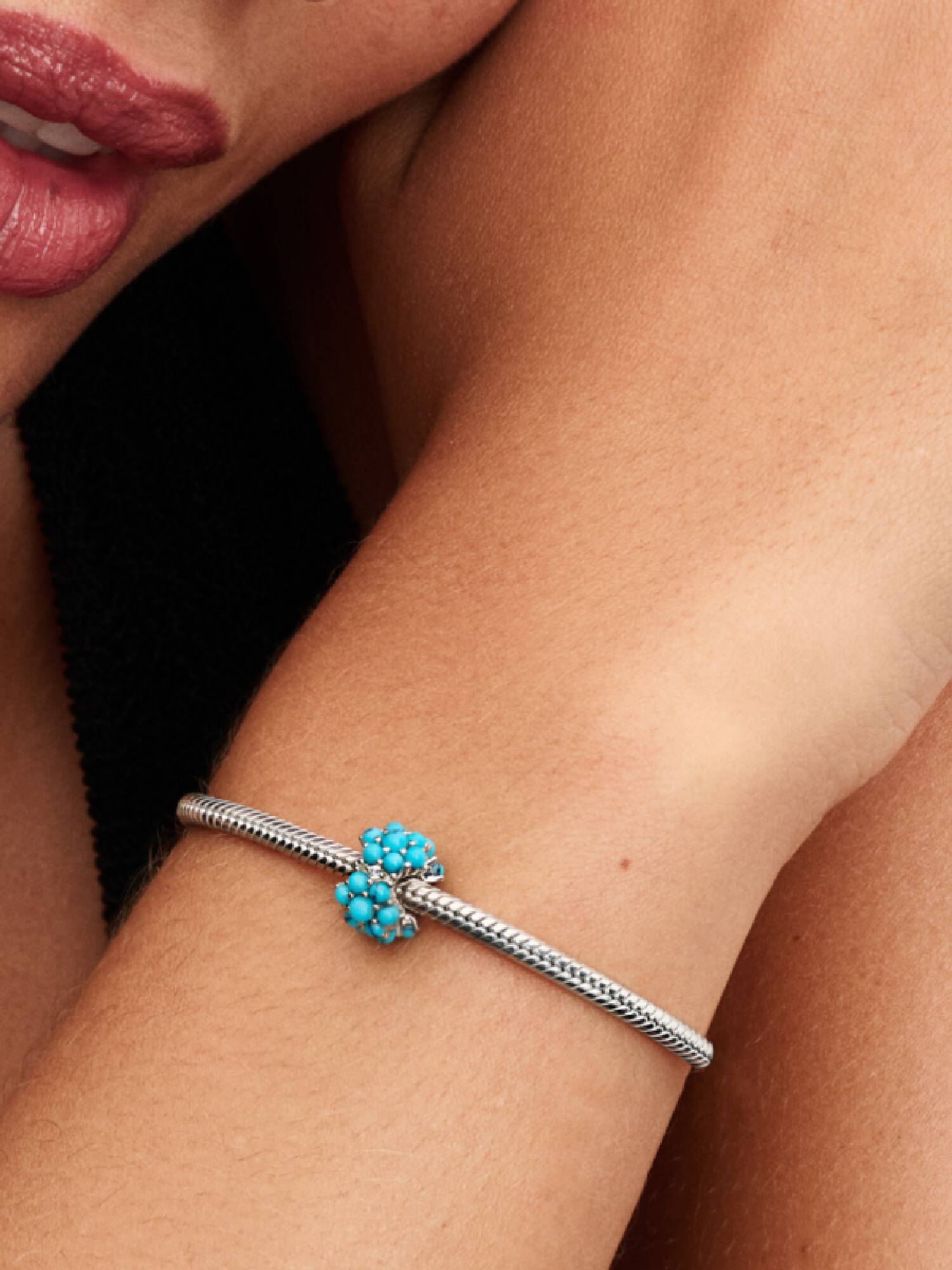 Charm Océano de color turquesa