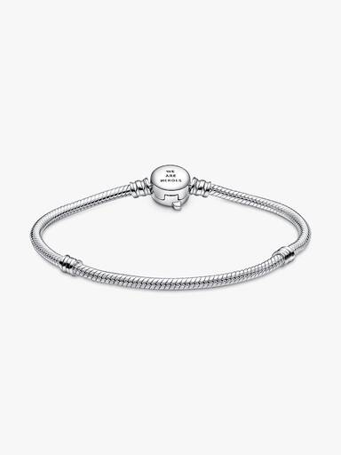 Brazalete Pandora Moments cadena de serpiente con broche con logotipo de The Avengers de Marvel