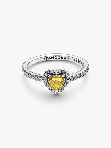 Anillo corazón elevado reluciente