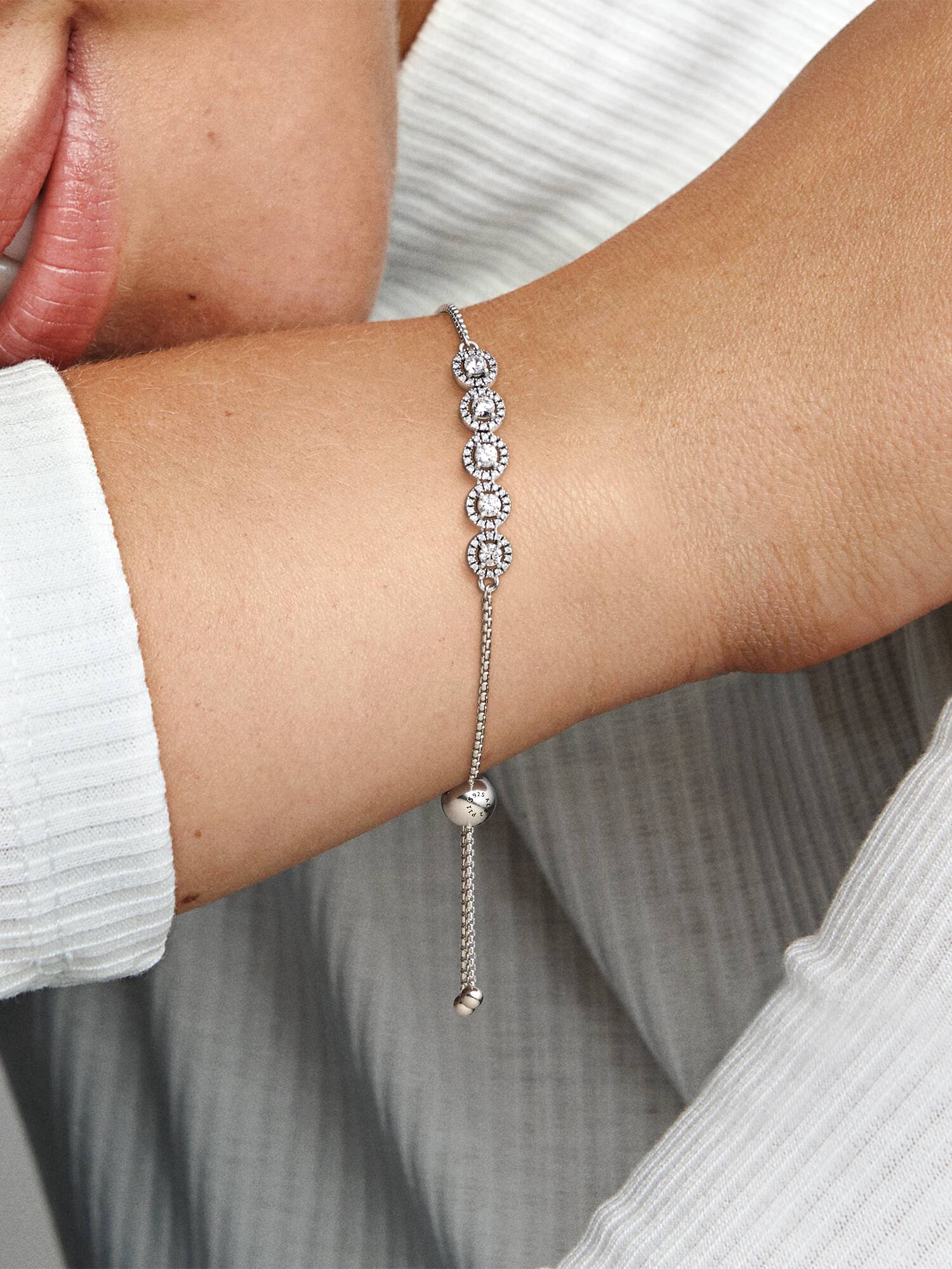Pulsera Deslizante Redonda con Brillo