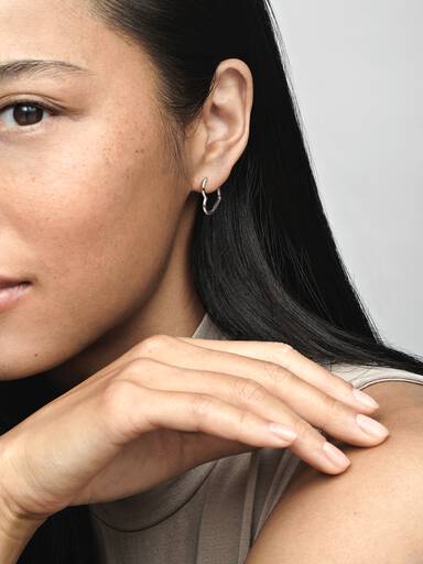 Aretes de aro Corazón asimétrico