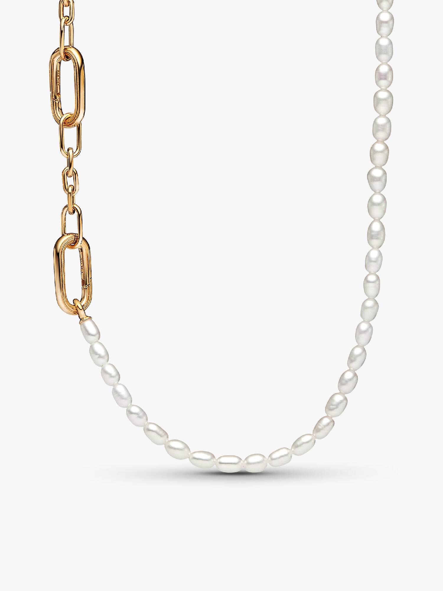 Collar de perlas cultivadas de agua dulce tratadas delgadas
